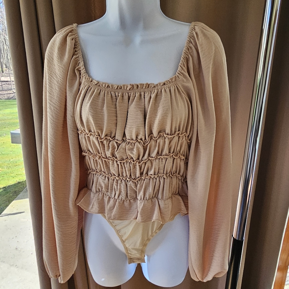 Entro Ruched Long Sleeve Body Suit